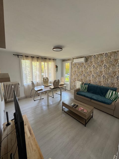 Le lounge du festival Apartment in Avignon