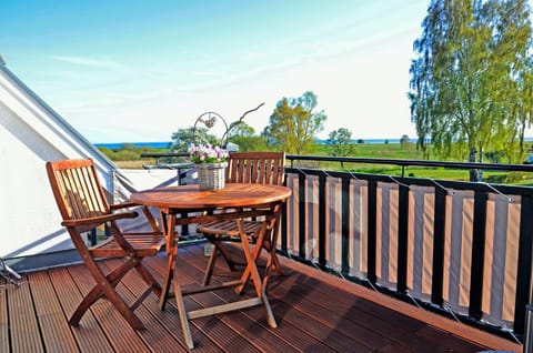 Day, Natural landscape, View (from property/room), Balcony/Terrace