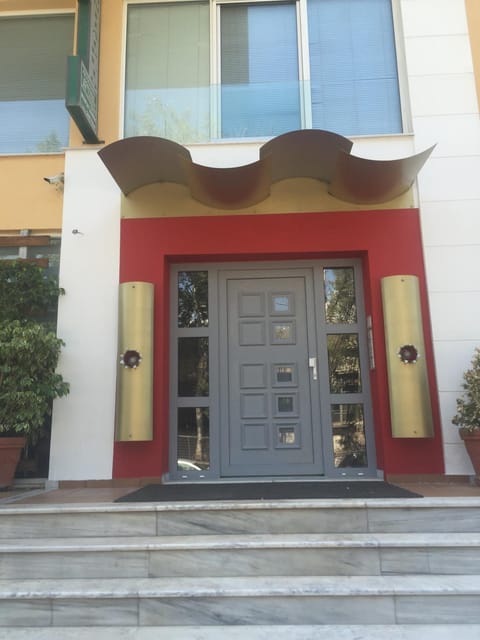 Facade/entrance, Day