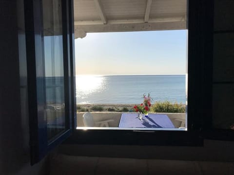 House on the beach in Fourka Chalkidiki! House in Halkidiki