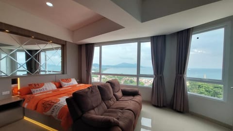Bed, Sea view