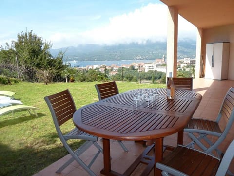 Patio, BBQ facilities, Dining area, City view, Garden view, Mountain view, Pool view