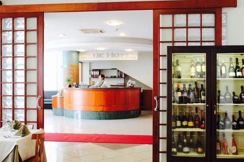 Lobby or reception, Lounge or bar