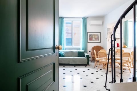 Cinema House by PortofinoHomes Apartment in Santa Margherita Ligure