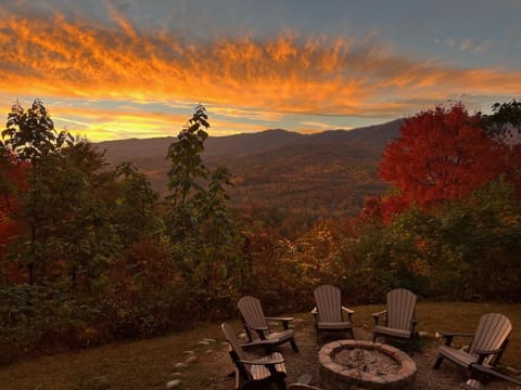 Royal Vista House in Pittman Center