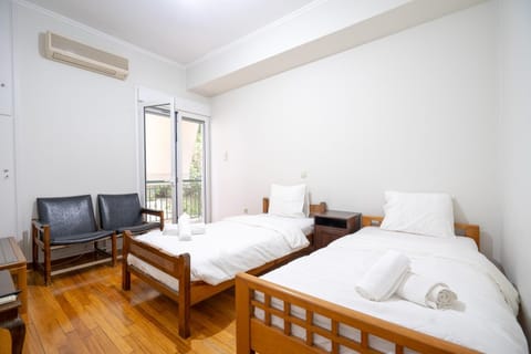 Property building, Bed