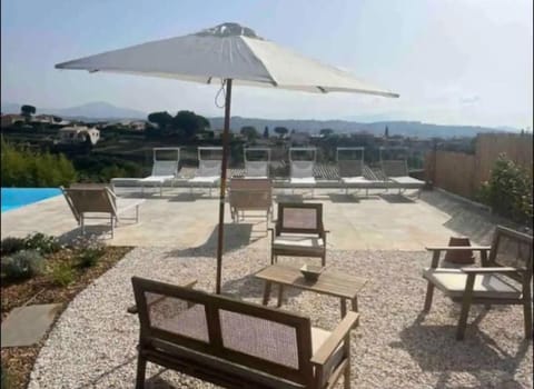 Natural landscape, View (from property/room), Pool view, Swimming pool, sunbed