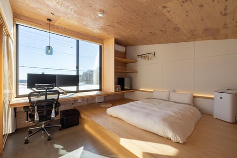 Bed, TV and multimedia, Photo of the whole room, Bedroom, hair dresser
