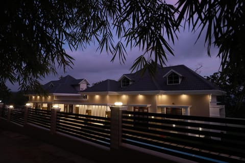 Property building, Night
