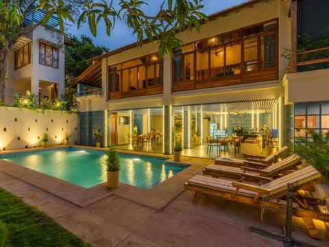Property building, Night, Garden view, Pool view, Swimming pool