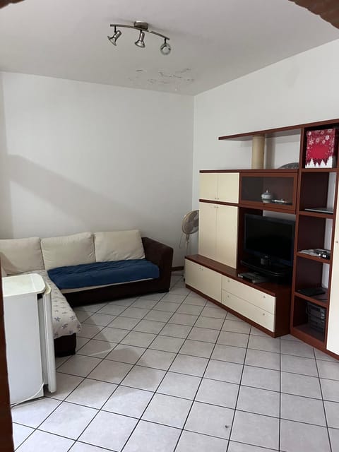 Appartamento Cesena, 2 camere 4 posti letto Apartment in Imola