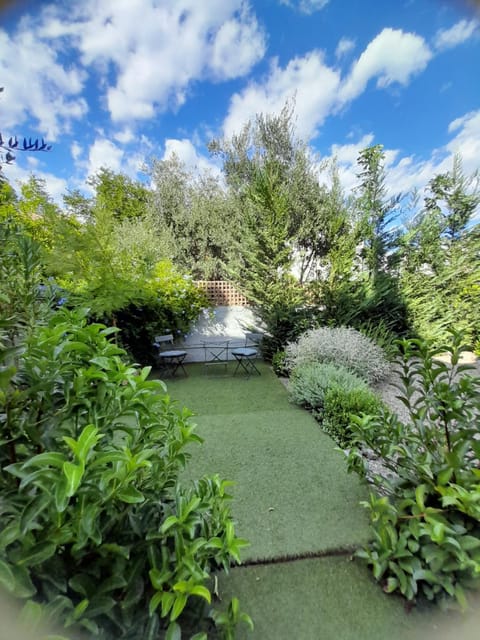 Garden, Garden view