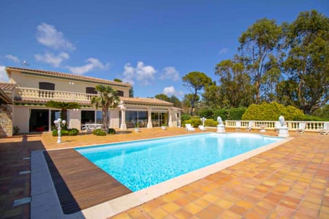 Villa 10 People Sea view and Private Pool Villa in Saint-Raphael