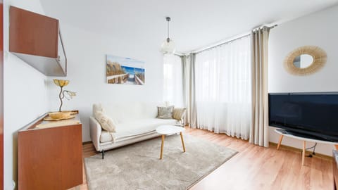 TV and multimedia, Seating area