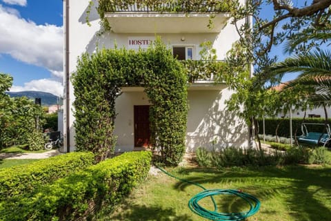 Property building, Garden