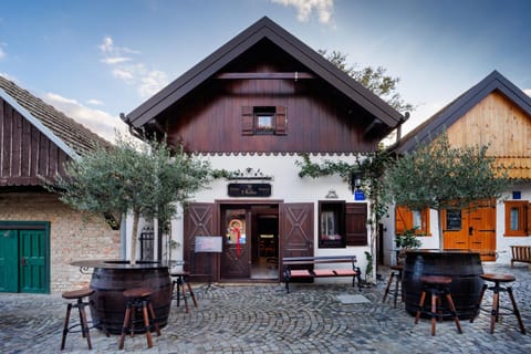 Property building, Day