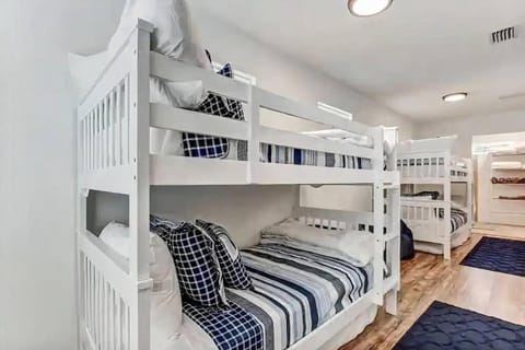 Sunset & Sand Retreat: Heated Pool - Near Shore House in Vilano Beach