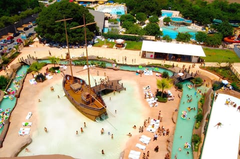 Day, People, Natural landscape, Bird's eye view, Aqua park, Aqua park, Pool view, Swimming pool, Location, group of guests