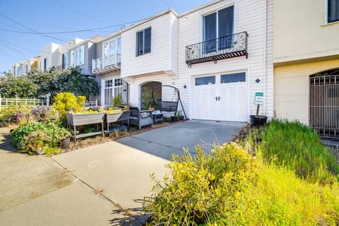 San Francisco Home about 1 Mi to Golden Gate Park! House in San Francisco