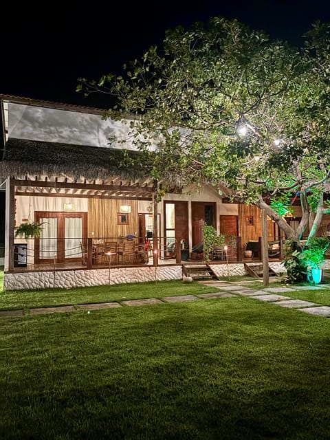 Facade/entrance, Night