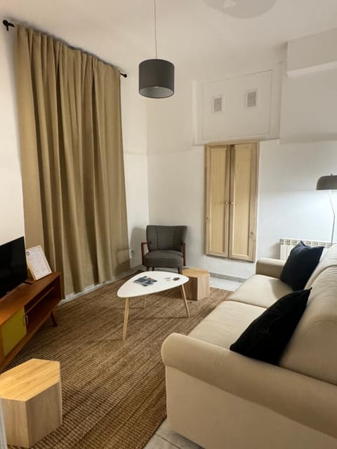 Lounge or bar