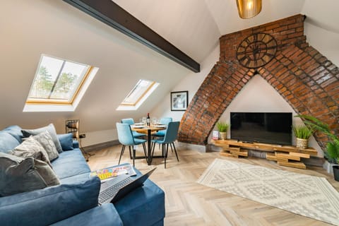 Ty Ayla Premier Apartments - Roath Park Apartment in Cardiff