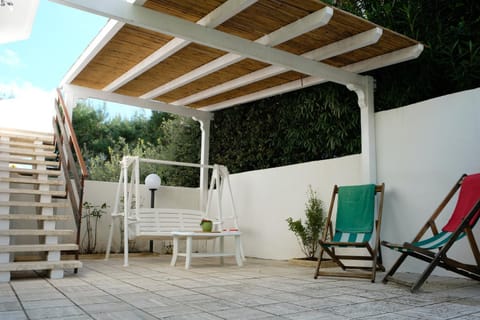 Property building, Patio, sunbed