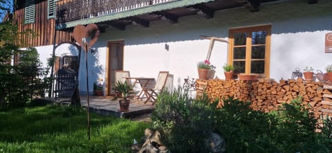 Property building, Balcony/Terrace