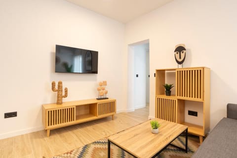 II Cozy & Modern Apartment AYR Apartment in Malaga