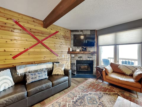 Villages of Wisp 33 Winding Way House in McHenry