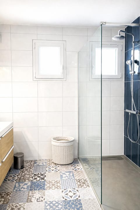 M019 Marquer T4 proche frontière Apartment in Annemasse