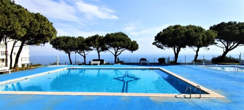 Day, Sea view, Swimming pool