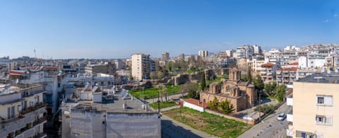 Kosmos Service Apartment Beautiful Studio 3 Apartment in Thessaloniki