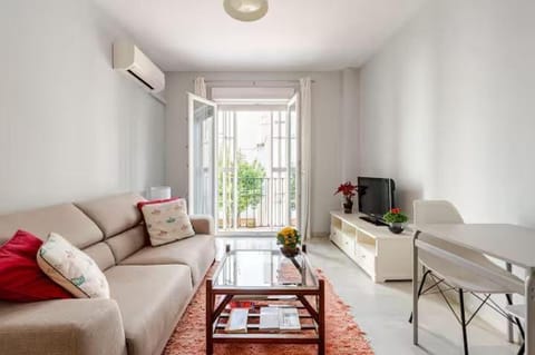 Living room, Lounge or bar
