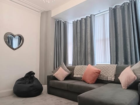 Luxury Town House House in Blackpool