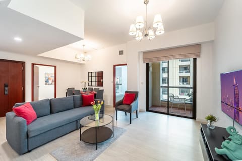 Prime Spacious 5 plus 1 BR Apt on JBR Beach near Metro ,Walk to The Mall, Dining & Entertainment - By Sunkissed Holiday Homes Apartment in Dubai