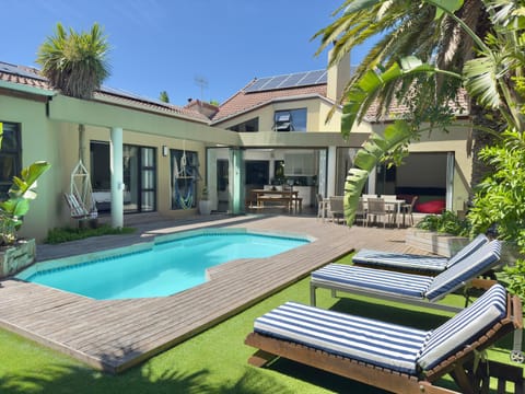 Property building, Day, Summer, Garden, Seating area, Pool view, Swimming pool