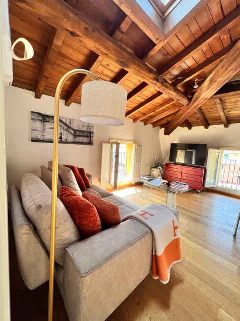 Tintoretto 15 Apartment in Modena