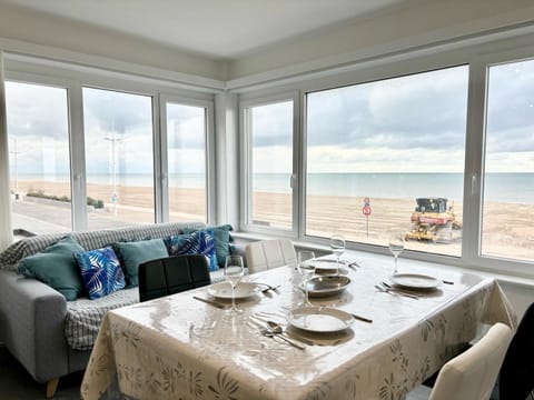 Phebus 0101 - Vue Mer Apartment in Koksijde