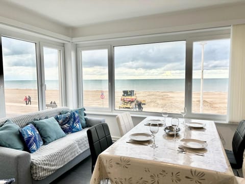 Phebus 0101 - Vue Mer Apartment in Koksijde