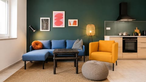 Kitchen or kitchenette, Living room
