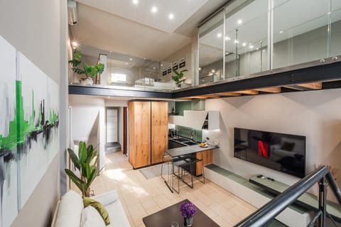 TV and multimedia, Living room, Photo of the whole room, Decorative detail, Seating area, Dining area, Evening entertainment, pet friendly, stove, kitchen, air conditioner
