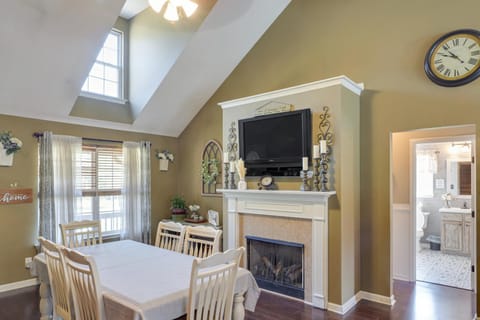 Spacious Lebanon Home with Pool 6 Mi to Downtown! House in Lebanon