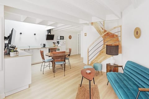 Property building, Living room