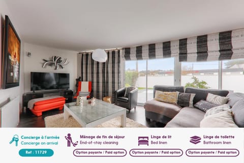 Maison pour 8 - Piscine - 550 m de la plage House in Brittany