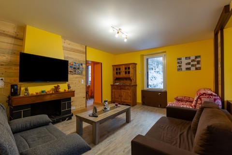 Property building, Living room