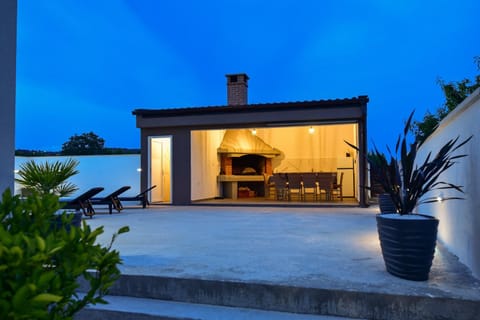 Villa Laura Villa in Šibenik-Knin County, Croatia