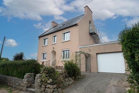 Property building, Street view