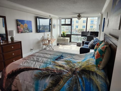 Daytona Beach Condo with Ocean view Apartment hotel in Daytona Beach Shores