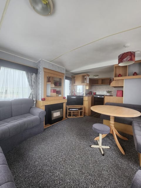 Kingfisher OAK 1098 Dees Caravan Lettings Campground/
RV Resort in Ingoldmells